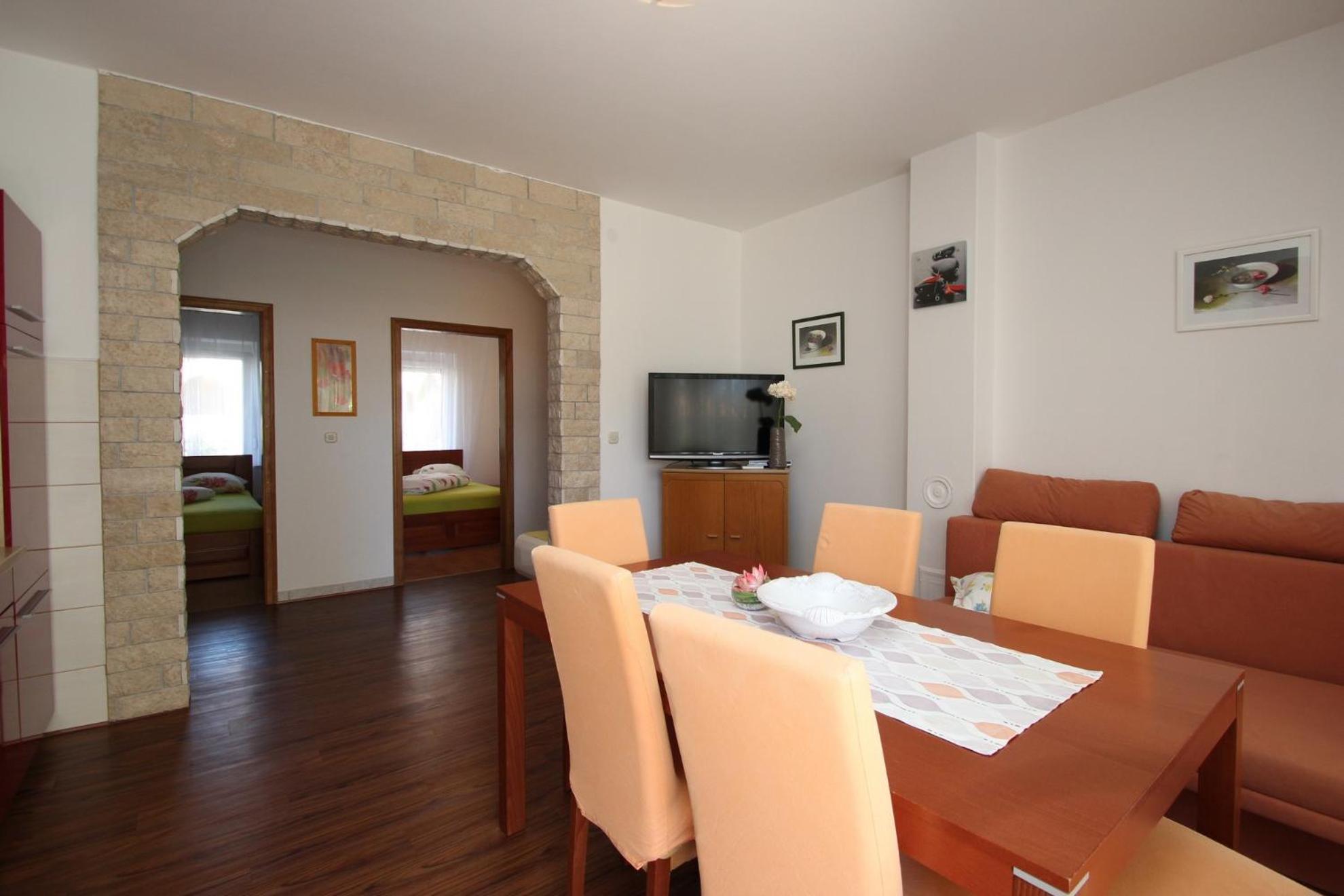 Apartments Rose โปเรช ภายนอก รูปภาพ